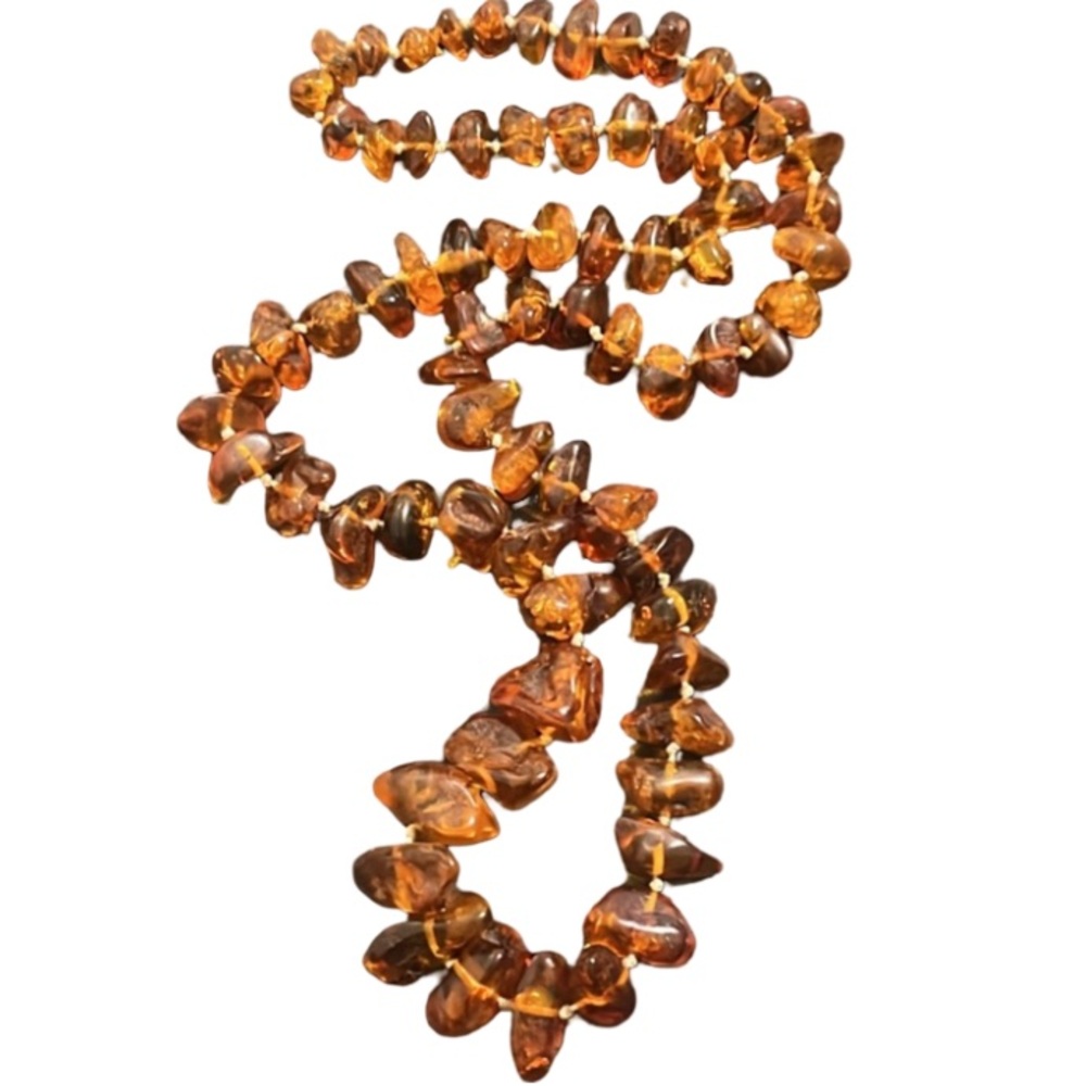 Vintage 1960-70s large Genuine Chunky Crystal Amber Knotted Necklace